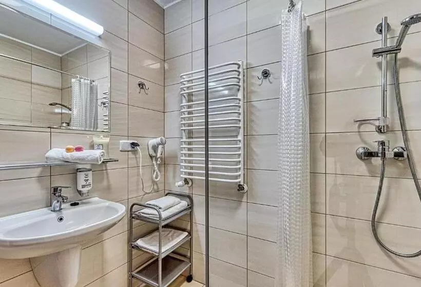 スタンダードシングルルーム, St Lukas Medical & Spa