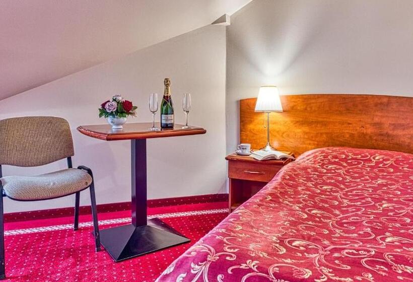 غرفة إقتصادية فردية, St Lukas Medical & Spa