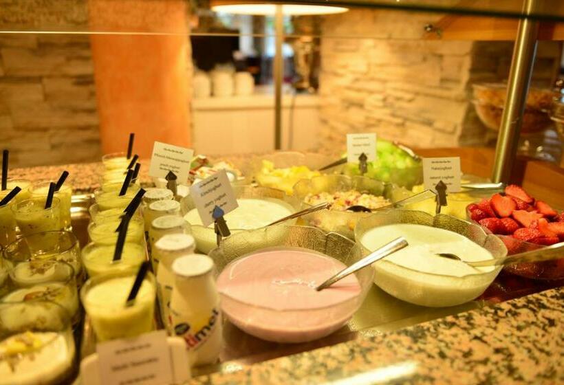 Номер Комфорт Индивидуальный, Lobinger Hotel Weisses Ross