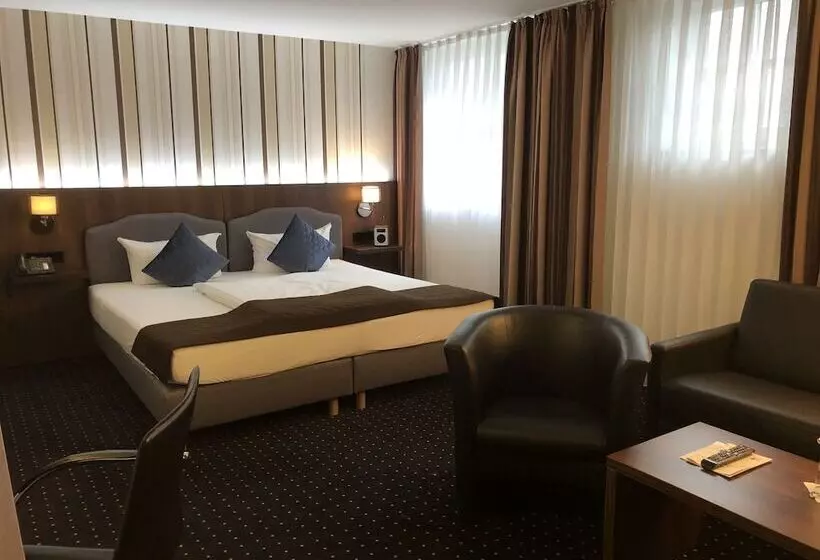 コンフォートシングルルーム, Lobinger Hotel Weisses Ross
