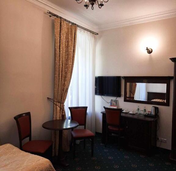 اتاق استاندارد, Royal Hotel Modlin