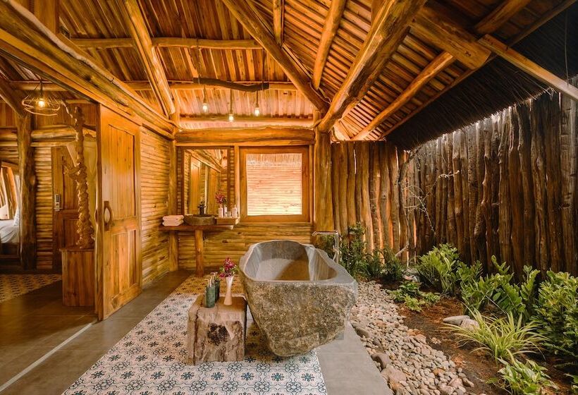 بانگلوی ممتاز, Grand Ocean Bay Resort Phu Quoc