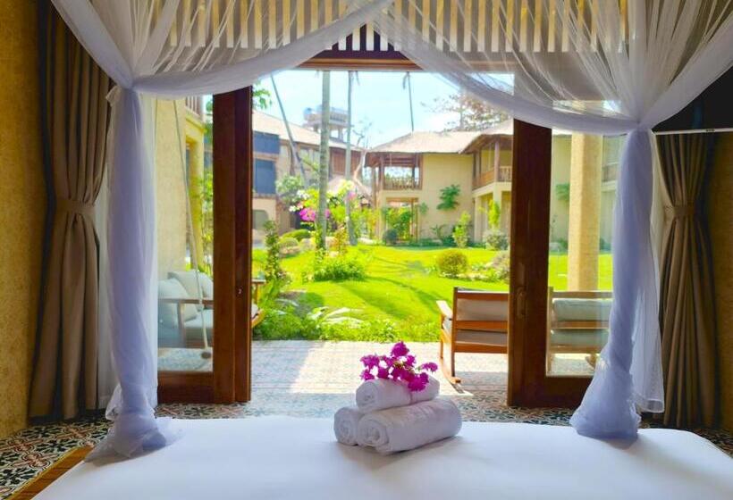 اتاق پریمیوم با بالکن, Grand Ocean Bay Resort Phu Quoc