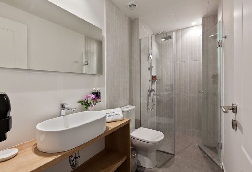 اتاق لوکس با چشم‌انداز شهر, Trendy Hotel By Athens Prime Hotels