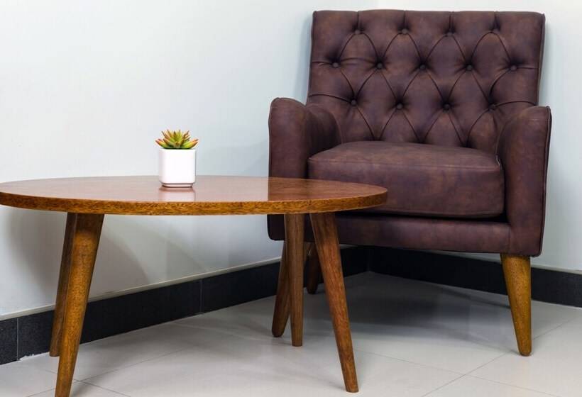 Economy Studio, Gran Imperial Premium