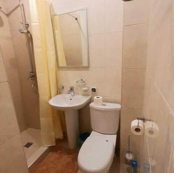 ２ベッドルームデラックスアパートメント, Dacha House