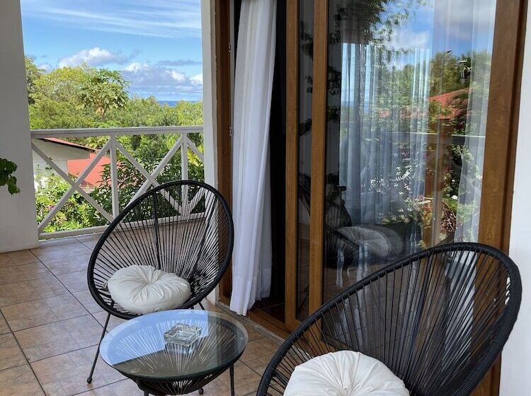 غرفة قياسية سرير مزدوج, Teanehi