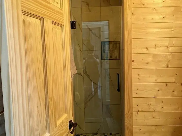 家族用バンガロー, Maggie Valley Cabin Rentals