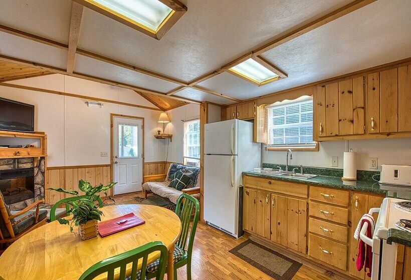 Хижина, Maggie Valley Cabin Rentals