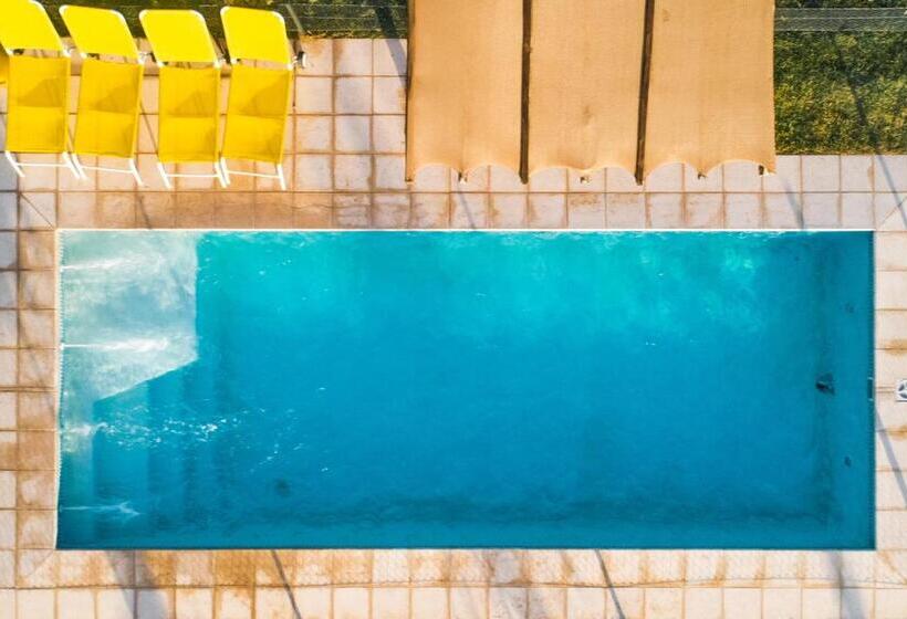 דירת חדר, Cabañas Econature