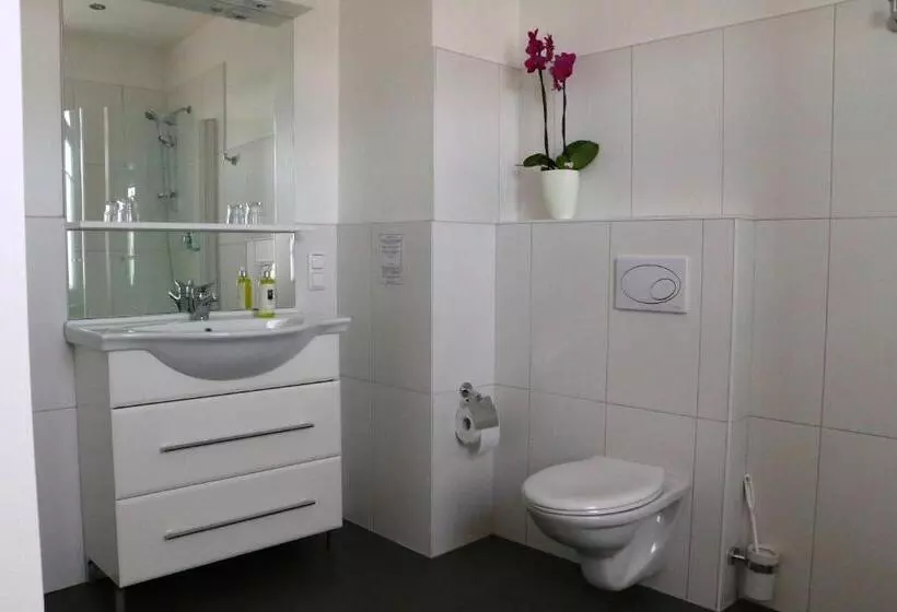 اتاق استاندارد, Casa Hotel Neu Isenburg
