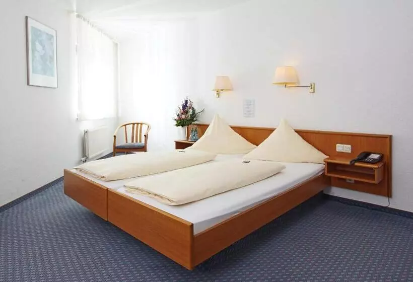 スタンダードルーム, City Hotel Mark Michelstadt