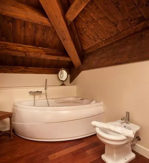 エクゼクティブトリプル, Duchessa Margherita Chateaux & Hotels