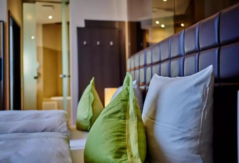 Suite, Genusshotel Wenisch