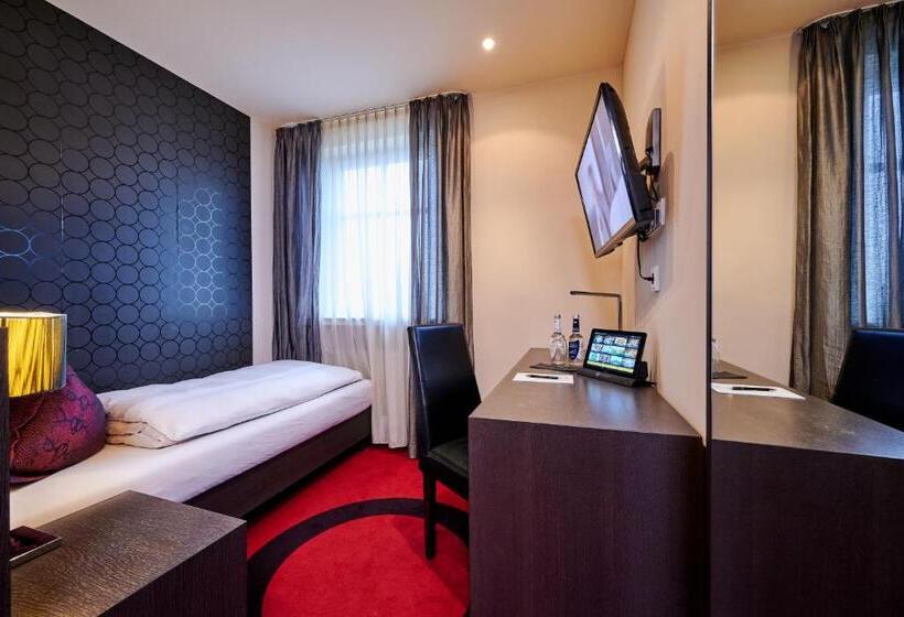 اتاق اکونومی یک تخته, Genusshotel Wenisch
