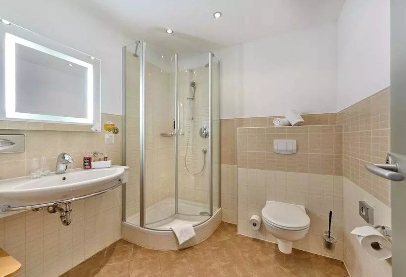 Camera Standard, Genusshotel Wenisch