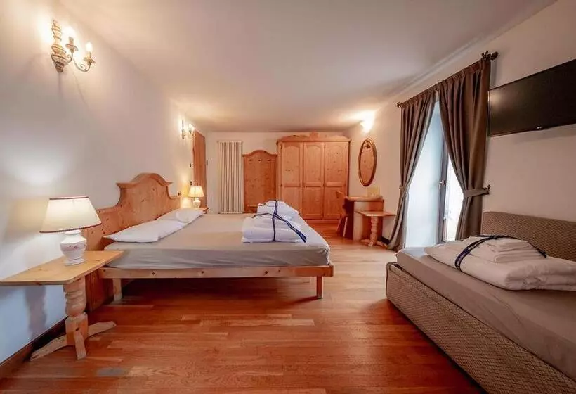 اتاق استاندارد سه نفره, Agriturismo Mas Dei Chini