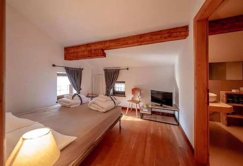 اتاق استاندارد چهار تخته, Agriturismo Mas Dei Chini