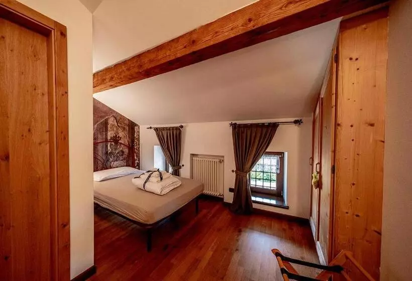 اتاق استاندارد یک نفره, Agriturismo Mas Dei Chini