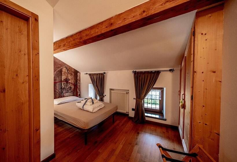 اتاق استاندارد یک نفره, Agriturismo Mas Dei Chini