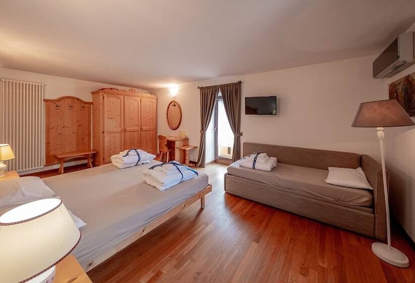 اتاق استاندارد چهار تخته, Agriturismo Mas Dei Chini