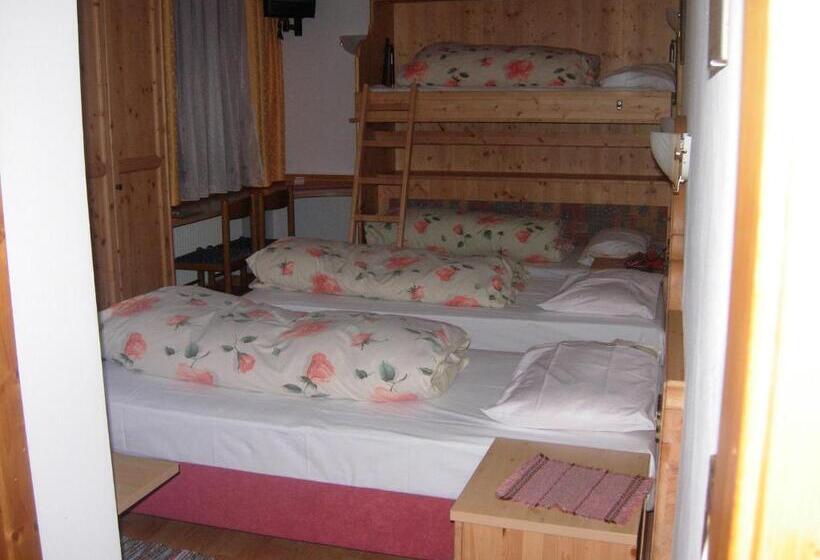 Четырехместный Номер Стандарт, Albe