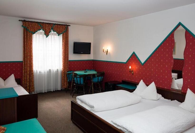 4인용 스탠다드 룸, Gasthof Zur Post