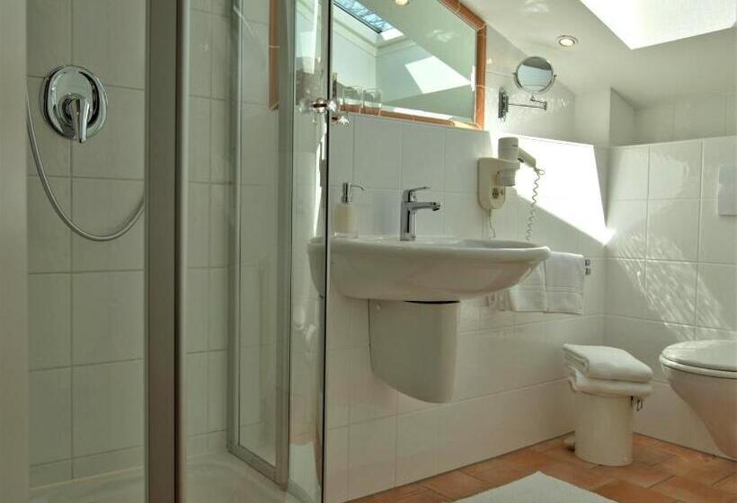 标准间, Kapler Alm