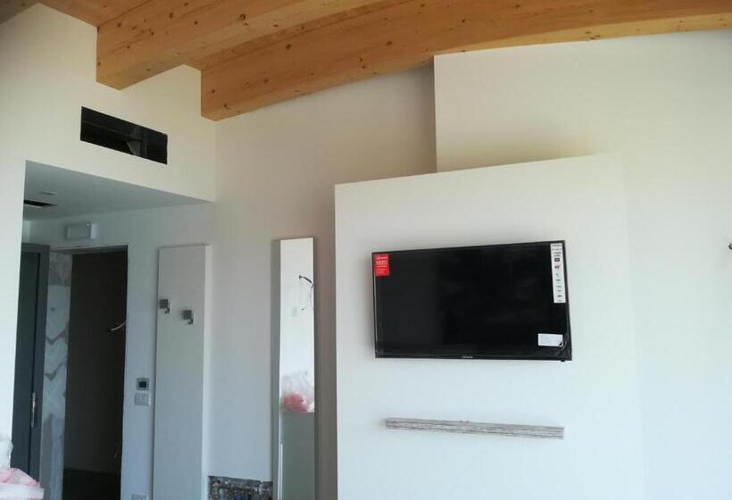 小型套房带阳台, Locanda San Marco