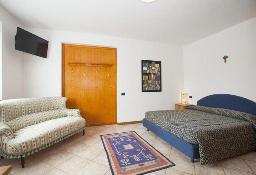 اتاق استاندارد, Max Meublè