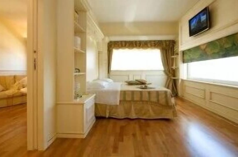 Номер Стандарт, Miramare