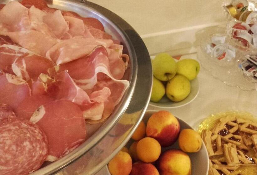 غرفة قياسية ثلاثية, Molino D'era