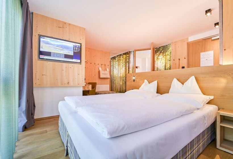 Номер Премиум, Mountain Design Hotel Edenselva