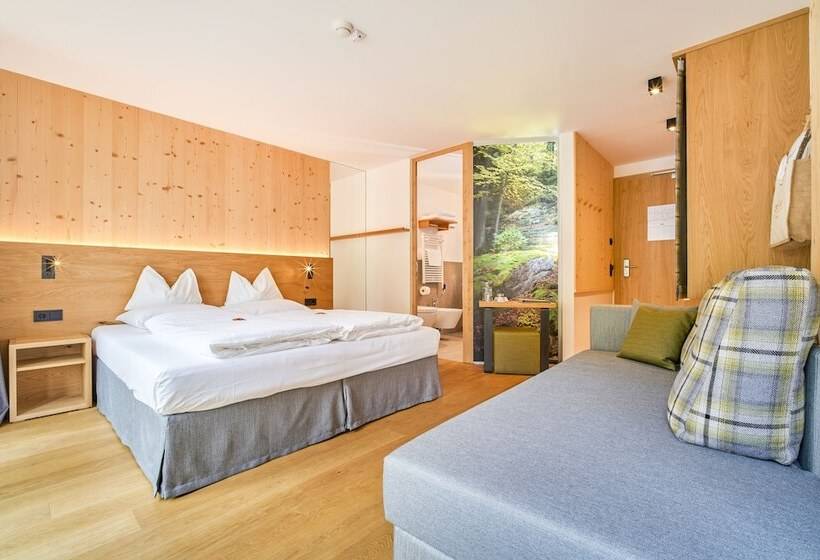 Номер Премиум, Mountain Design Hotel Edenselva