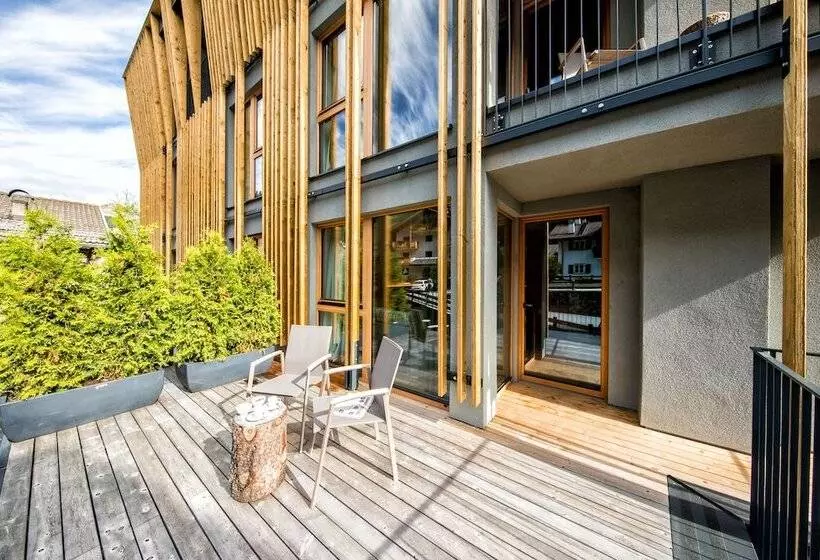 山の見えるスーペリアルーム, Mountain Design Hotel Edenselva