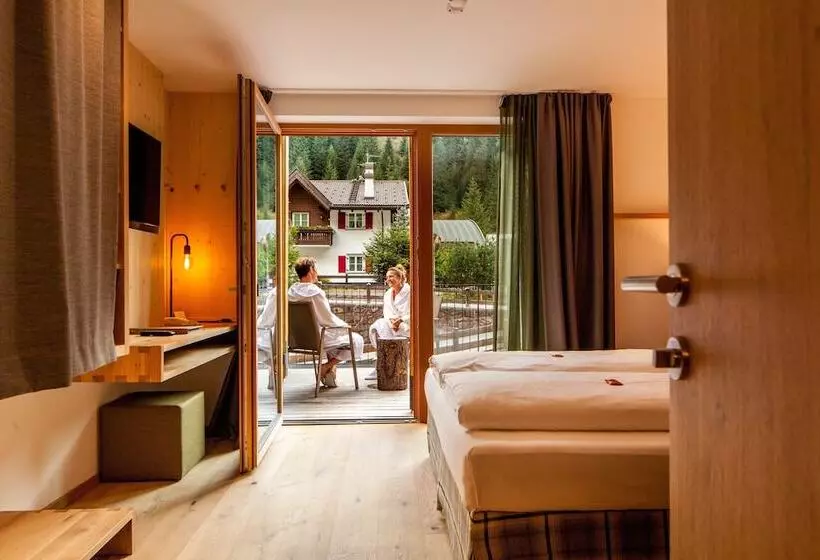 クラシックマウンテンビュールーム, Mountain Design Hotel Edenselva