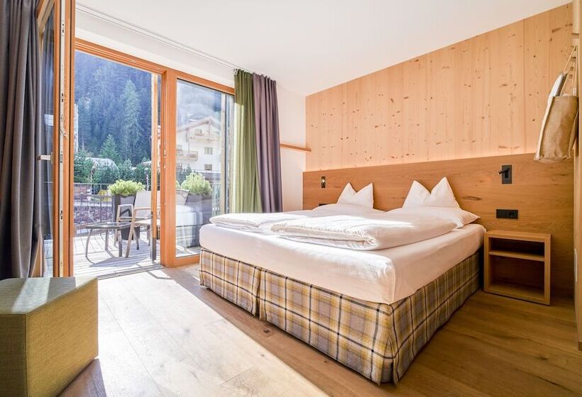 Классический номер с видом на горы, Mountain Design Hotel Edenselva
