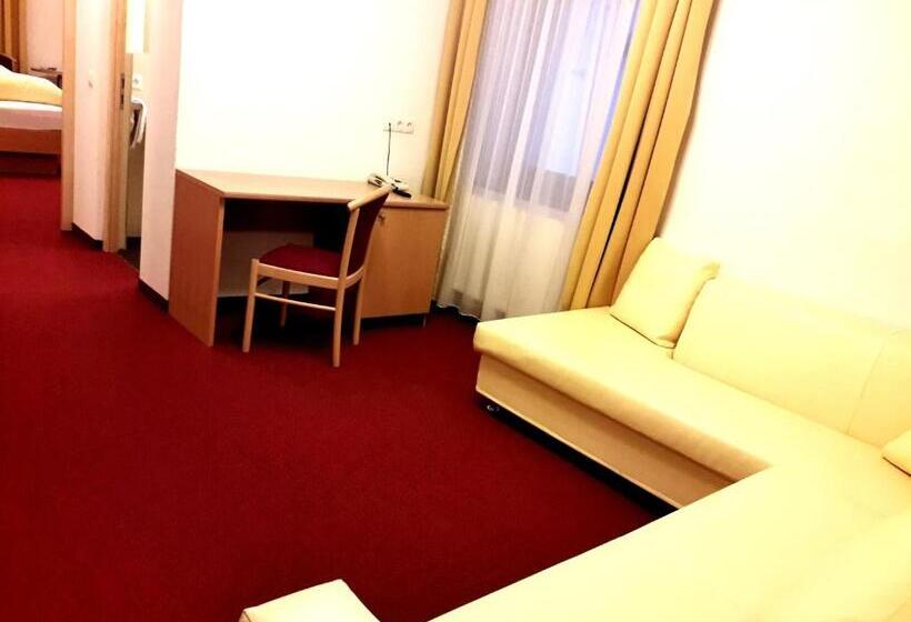 Люкс, Reschnerhof