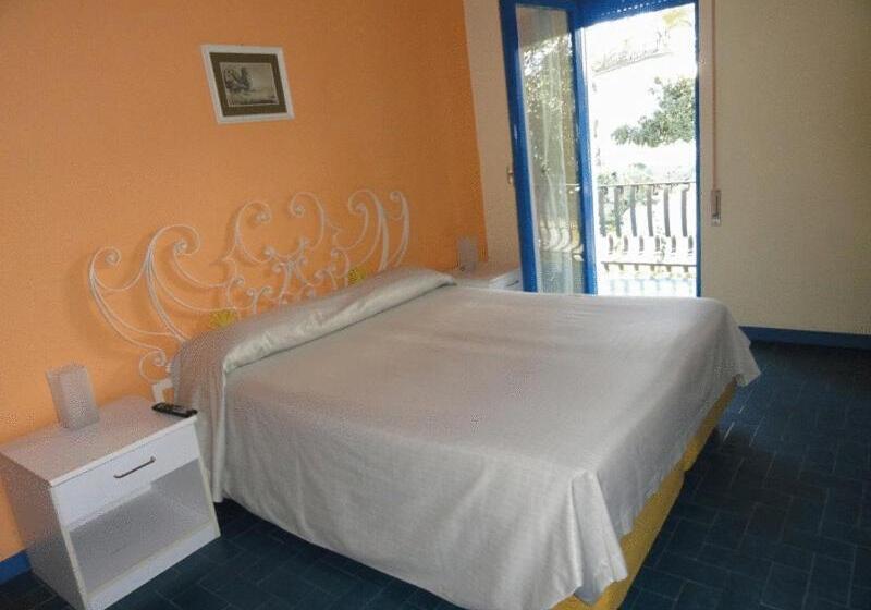 غرفة قياسية رباعية, Ristorante Meson Feliz