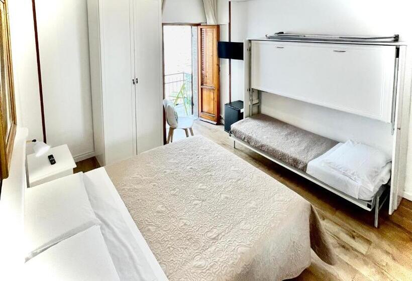 Chambre Quadruple Standard, S. Ercolano