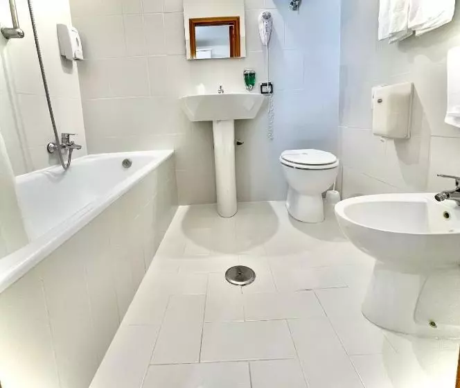 Chambre Triple Standard, S. Ercolano
