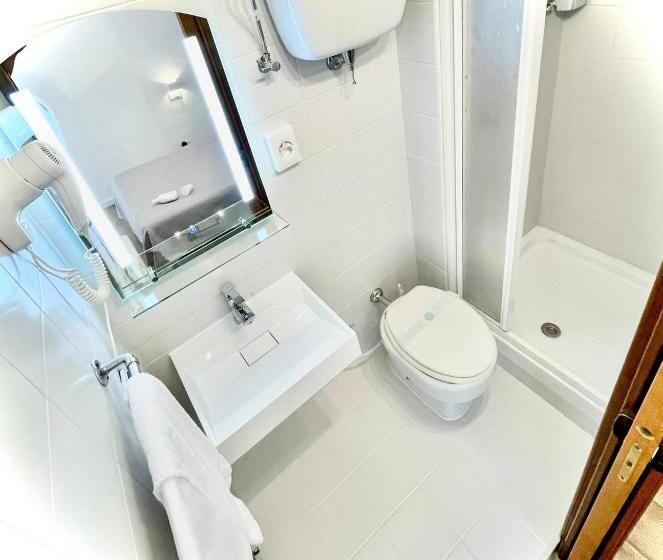 Chambre Standard Individuelle, S. Ercolano