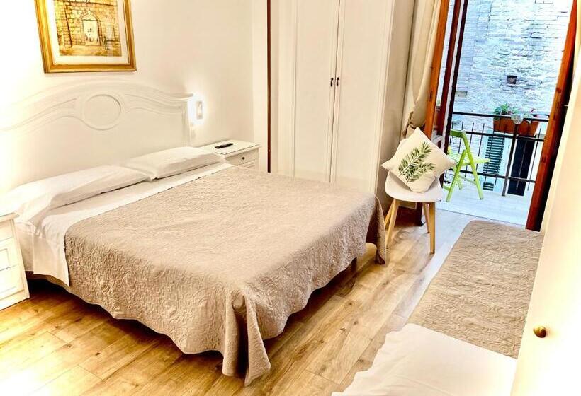 Chambre Triple Standard, S. Ercolano