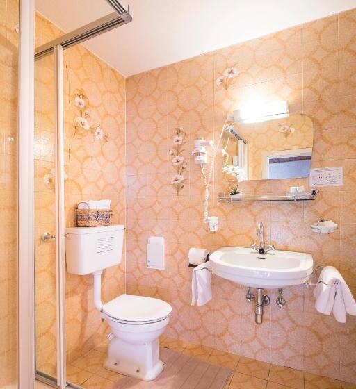 Номер Стандарт Индивидуальный, Serena