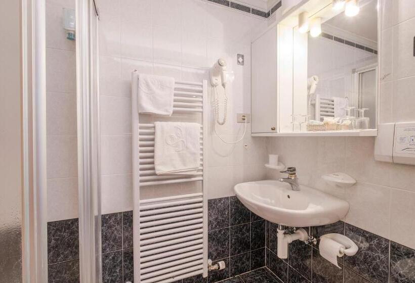 Номер Стандарт с Балконом, Serena