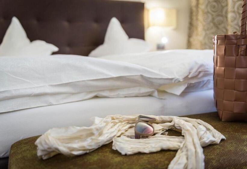 غرفة سوبيريور, Romantik Hotel & Restaurant Stafler