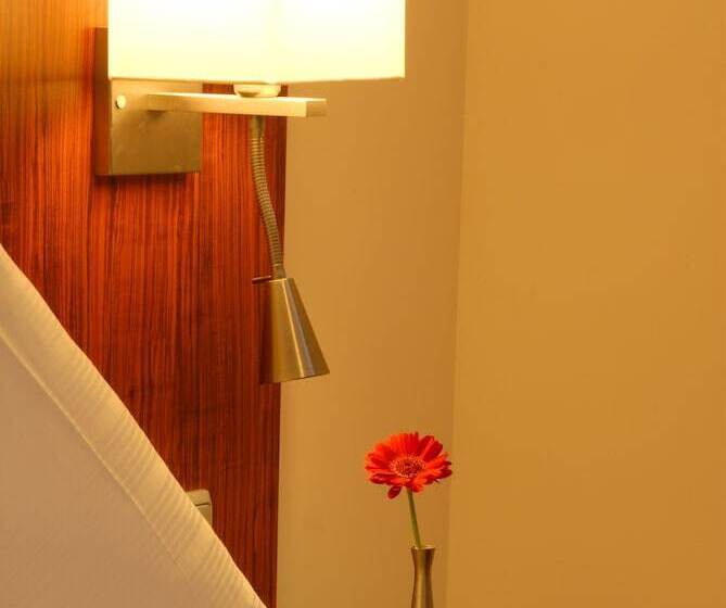 스탠다드 룸, Sterkel