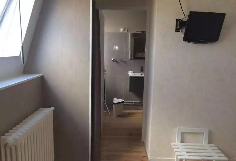 コンフォートルーム, La Villa Saint Pierre