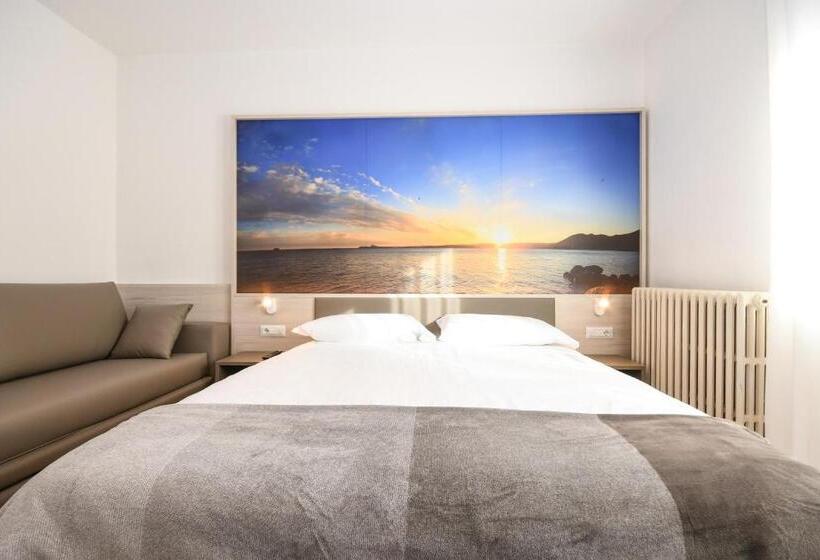 4인용 스탠다드 룸, Residence Franca B&b