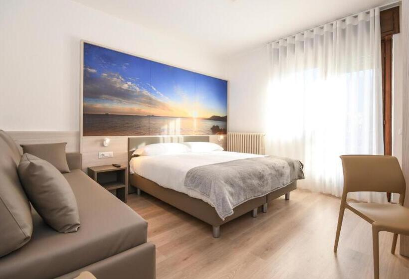 4인용 스탠다드 룸, Residence Franca B&b